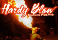 Hardy Blow Font - Featured Image