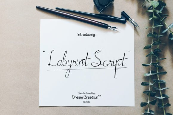 Labyrint Script Font - Featured Image